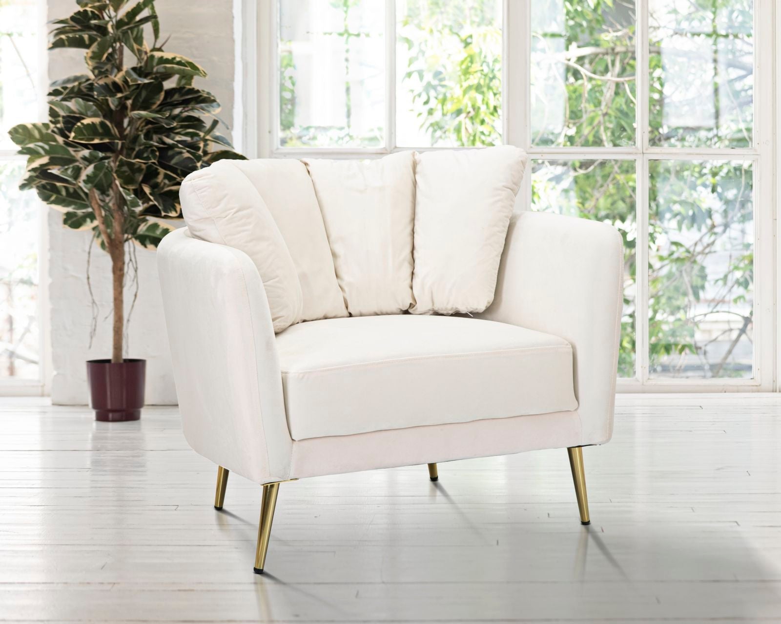Poltrona Kiev in Tessuto Crema - Dimensioni 88x77x74 cm