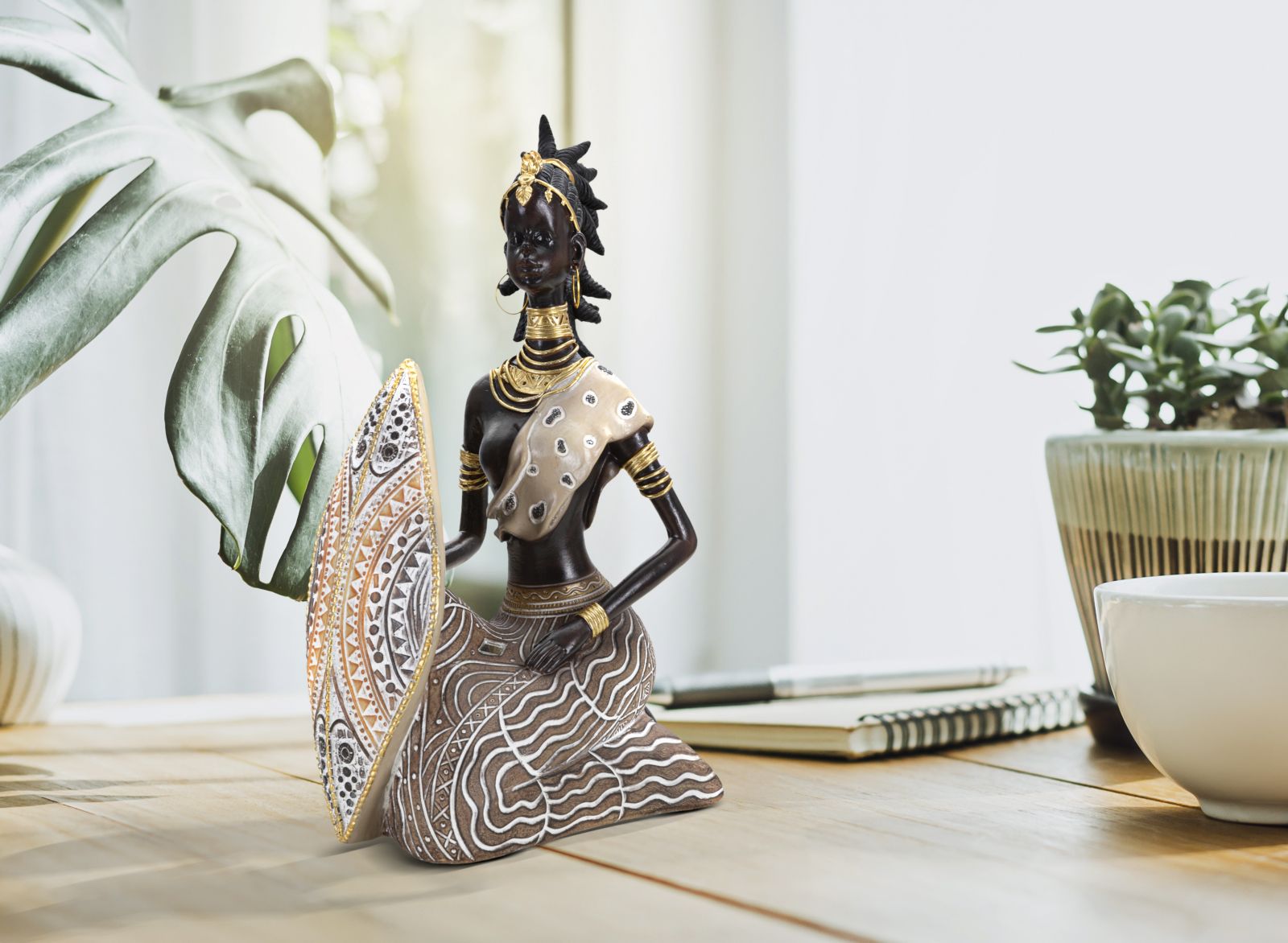 Statuetta Masai con Scudo - 13,5x9x24,5 cm