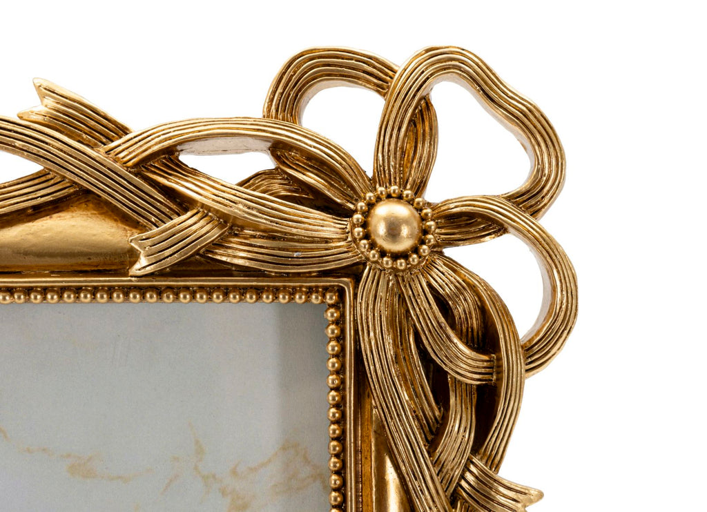Cornice Knot Cm 23,4X2,3X28,5 Misura Interna Cm 15X20