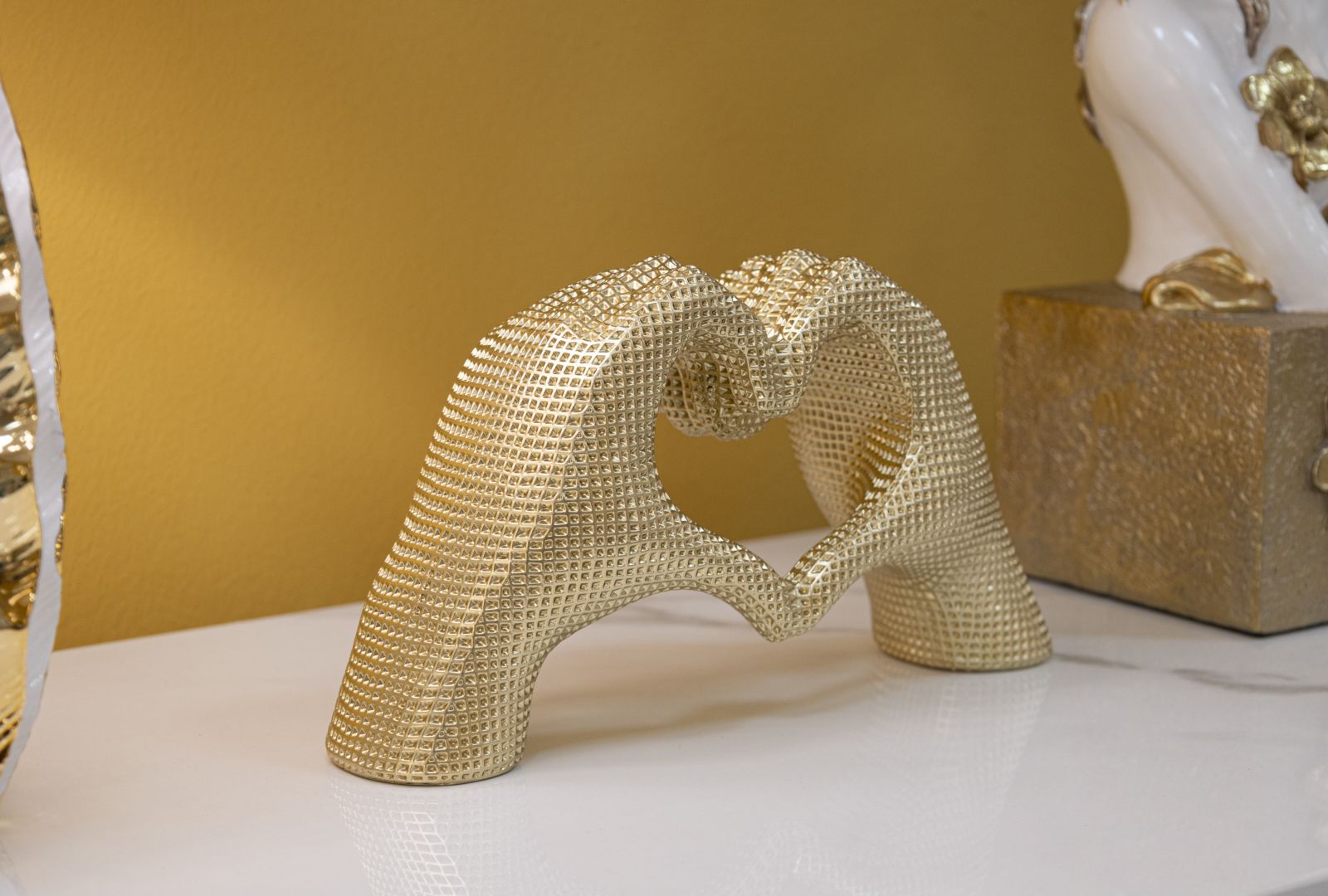 Scultura Lover Gold Cm 25X7,5X13,5 Per Ogni Ambiente Elegante