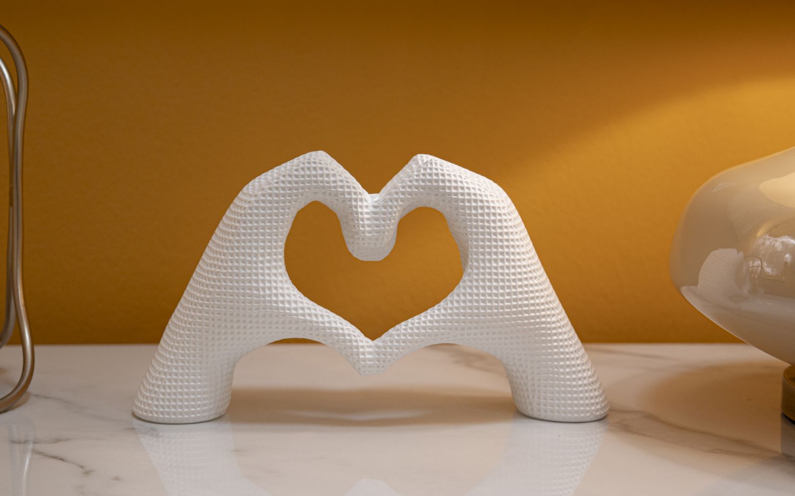 Scultura Lover White Cm 25X7,5X13,5 Per Decorare Con Amore