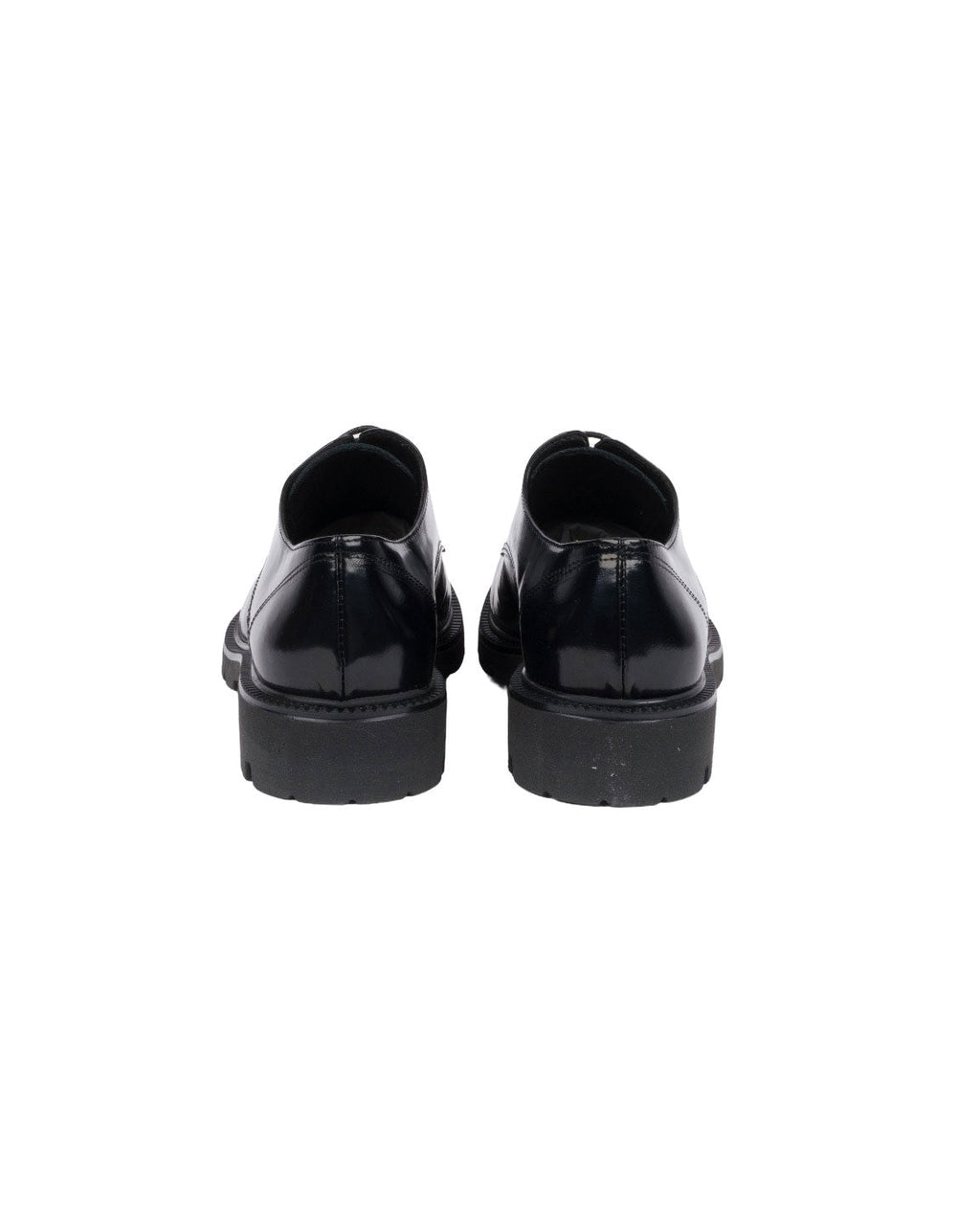 SCARPA STRINGATA NERA