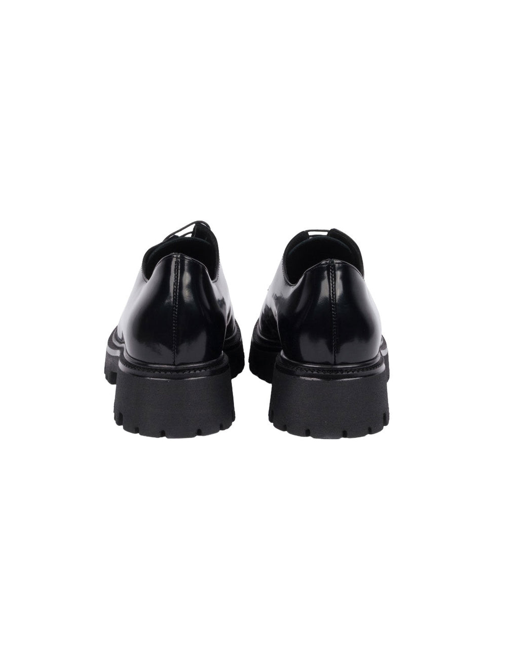SCARPA STRINGATA NERA
