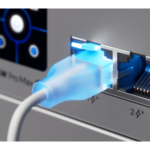 Ubiquiti - UniFi Etherlighting Patch Cable, Nano-thin patch cable with 2.5 GbE support designed to show Etherlighting effect - 15M [UACC-Cable-Patch-EL-15M-W]