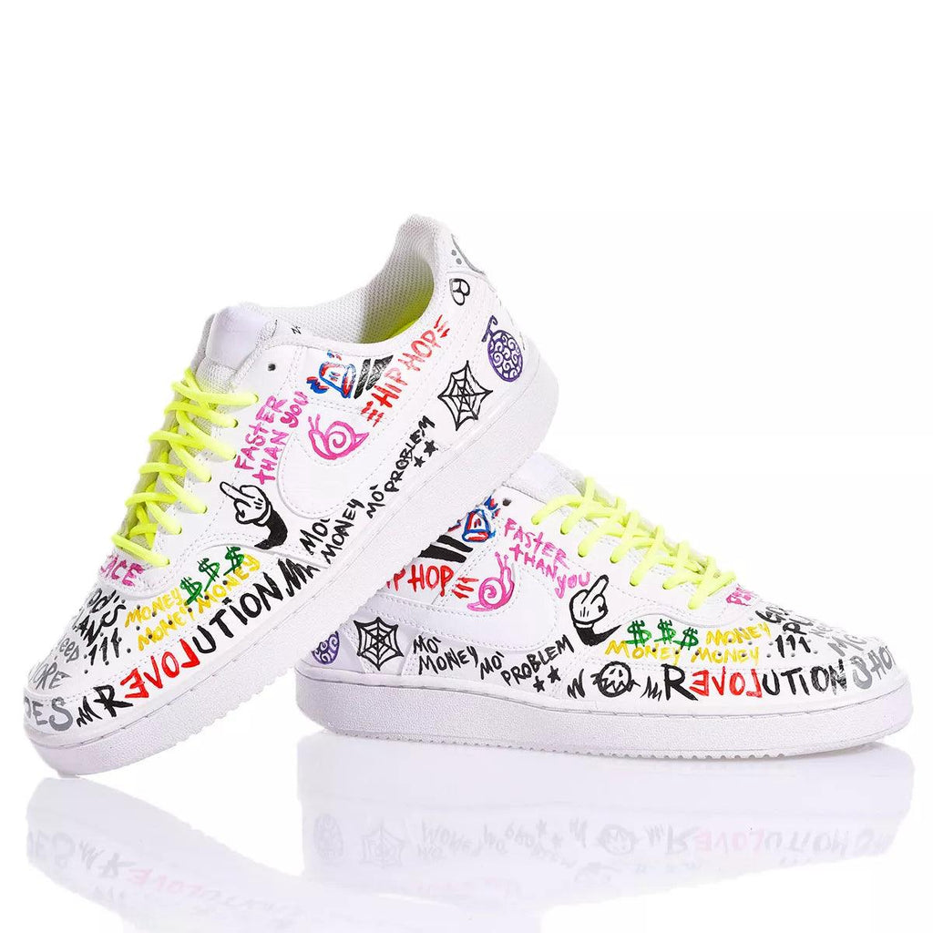 Nike Full Graffiti