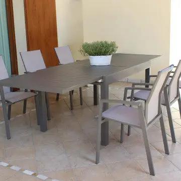 Tavolo Hawaii allungabile in alluminio taupe - 135/270 X 90