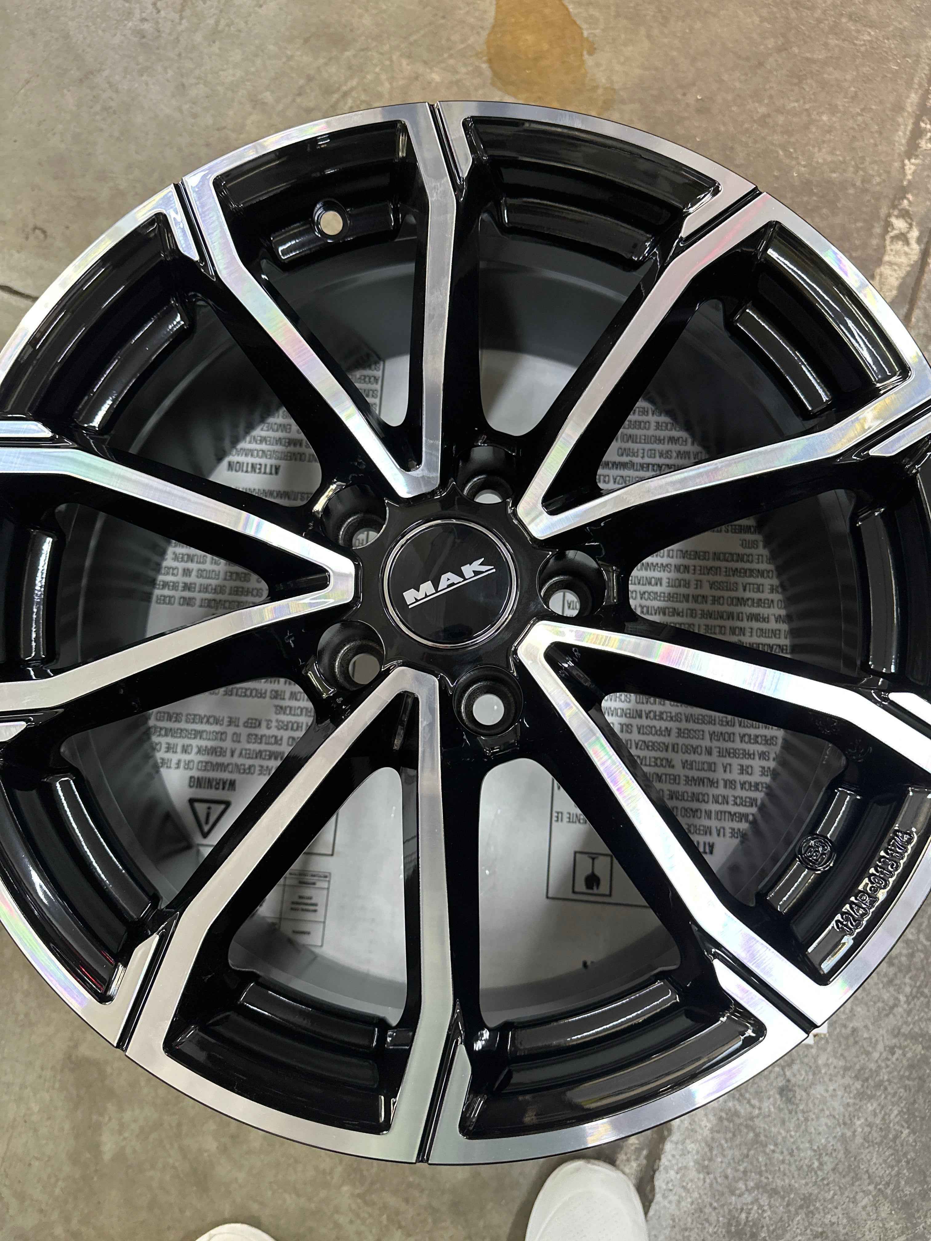 Cerchi 17 per SKODA Karoq Kodiaq - MAK in Lega per Stile e Performance Elevata
