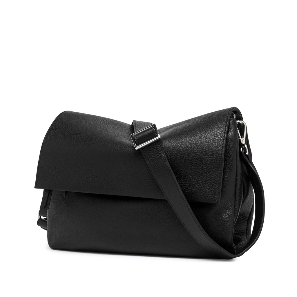 BORSA A TRACOLLA NERA
