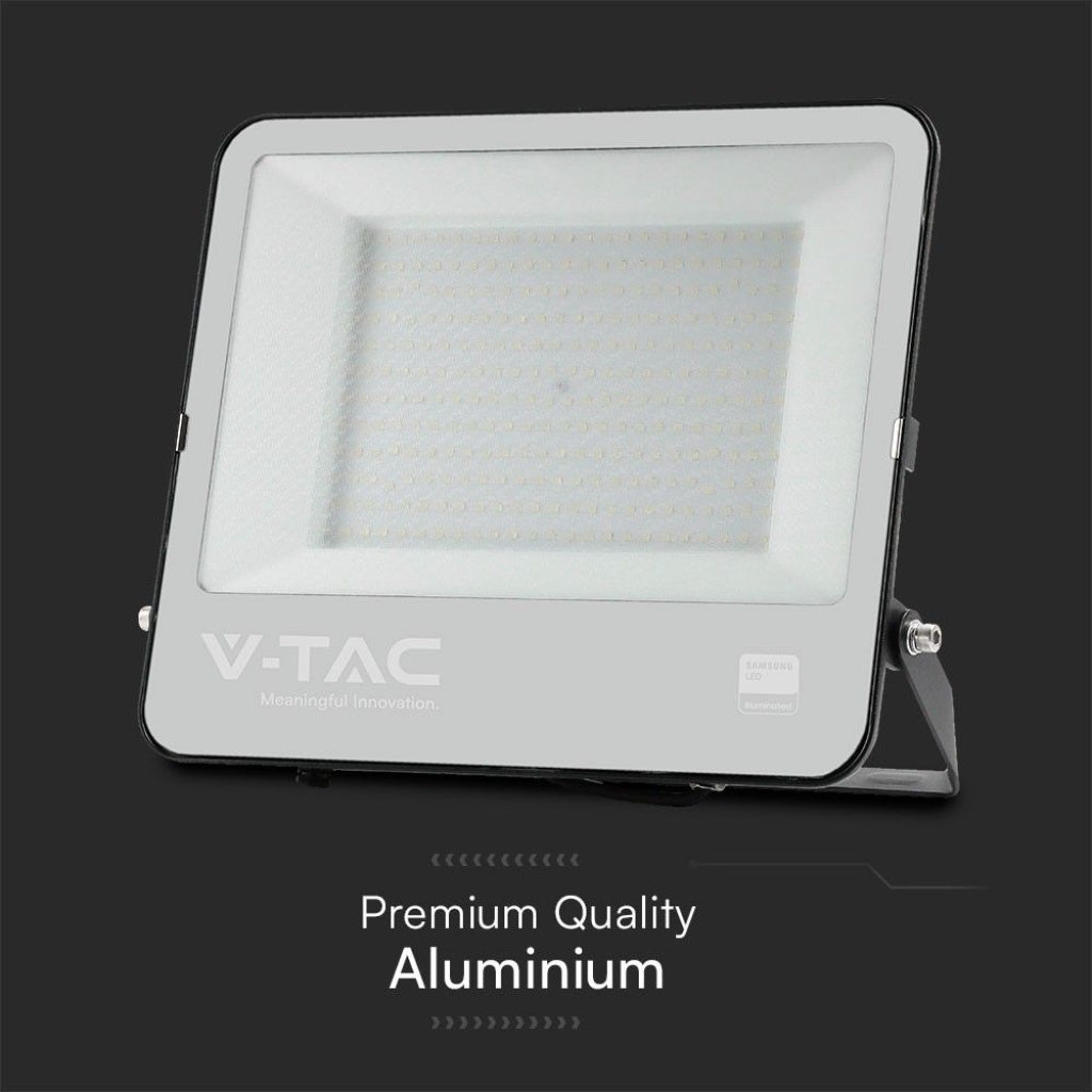 Faro LED 200W Chip Samsung Nero 6500K IP65 con Cavo 1m
