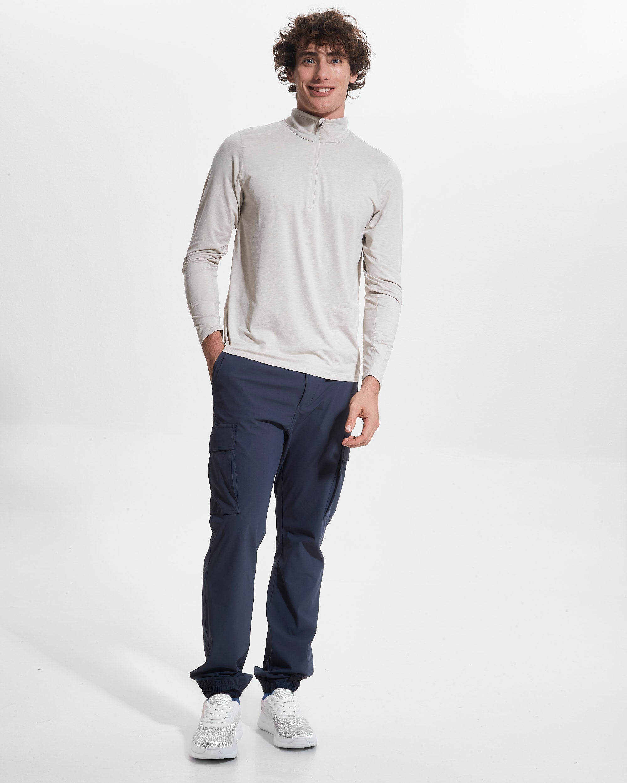 AptySoft™ Ultralight Half Zip