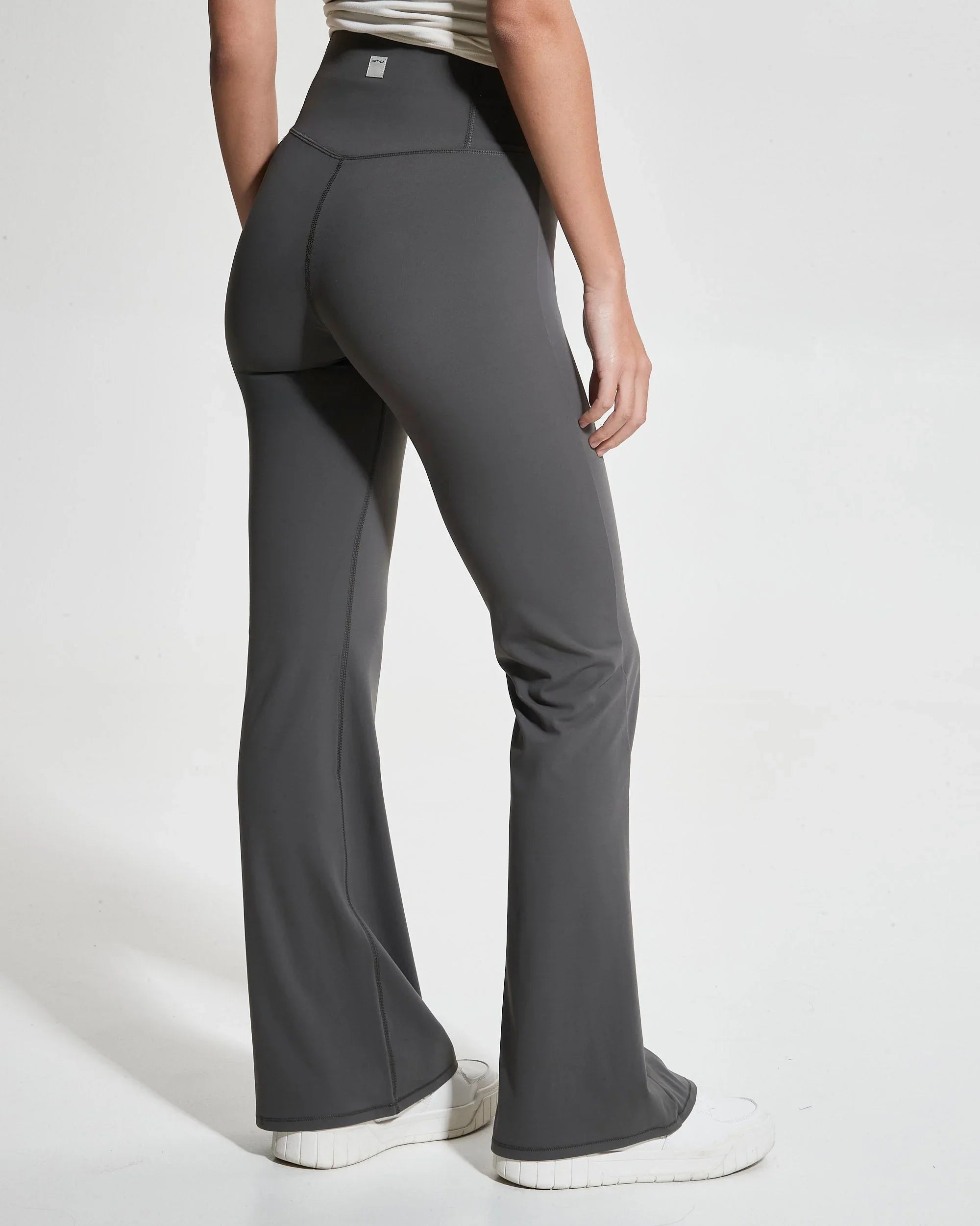 AptyBreath™ Flare Legging