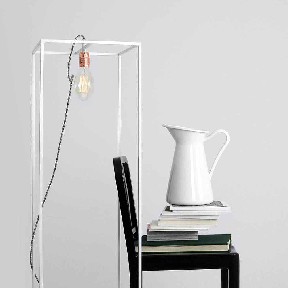 METRIC Floor S - Bianco