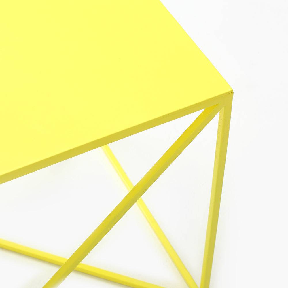 Tavolino Memo 50x50 Giallo