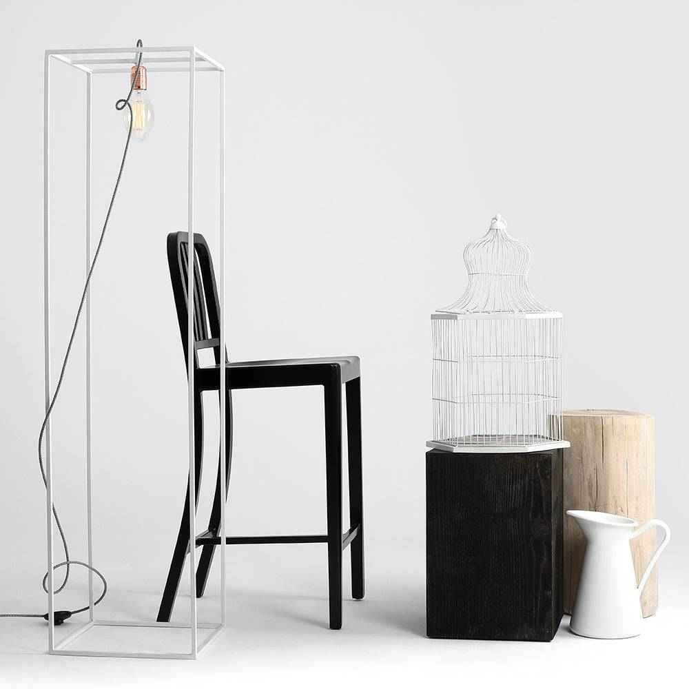 METRIC Floor S - Bianco
