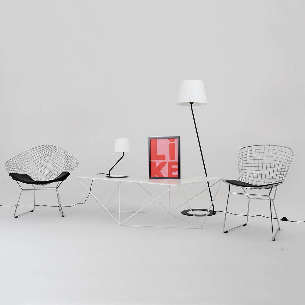 Lampada da Tavolo SHADE - Paralume Bianco Base Nera