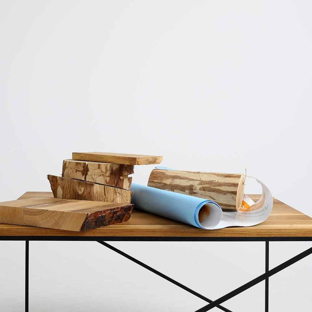 Tavolino MEMO legno massello 100x100, nero