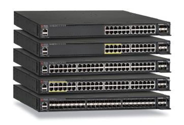 Ruckus 24-port 1 GbE switch PoE+, 3 modular slots for optional uplinks/stacking. Power supply, fan & modules need to be ordered separately [ICX7450-24P]