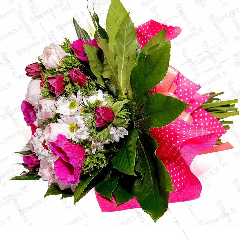 Dolce Bouquet di margherite, ranuncoli, anemoni  e roselline