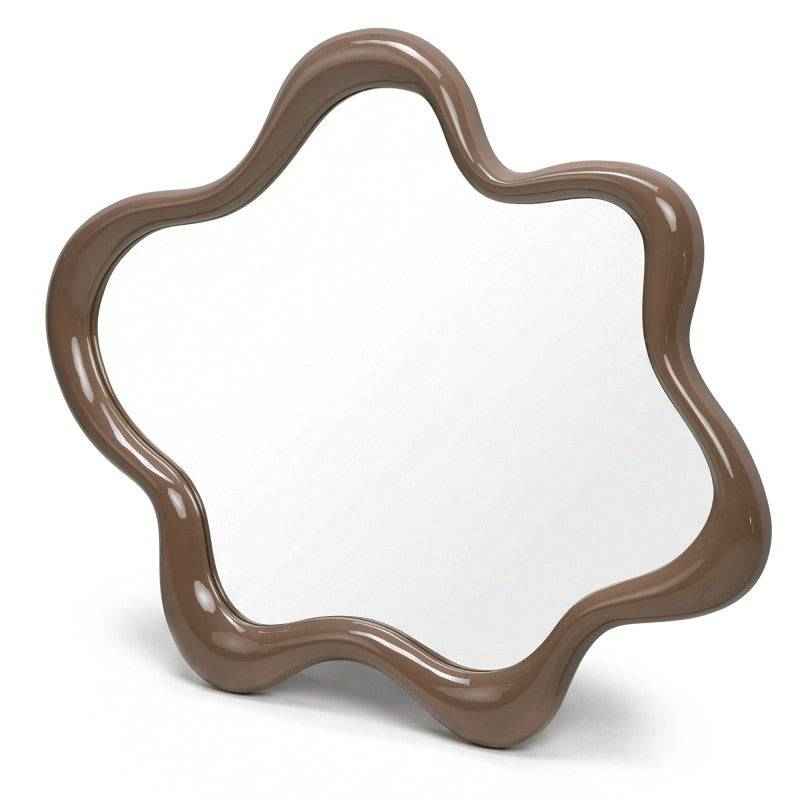 Specchio IZZY sospeso, forma irregolare, marrone chiaro