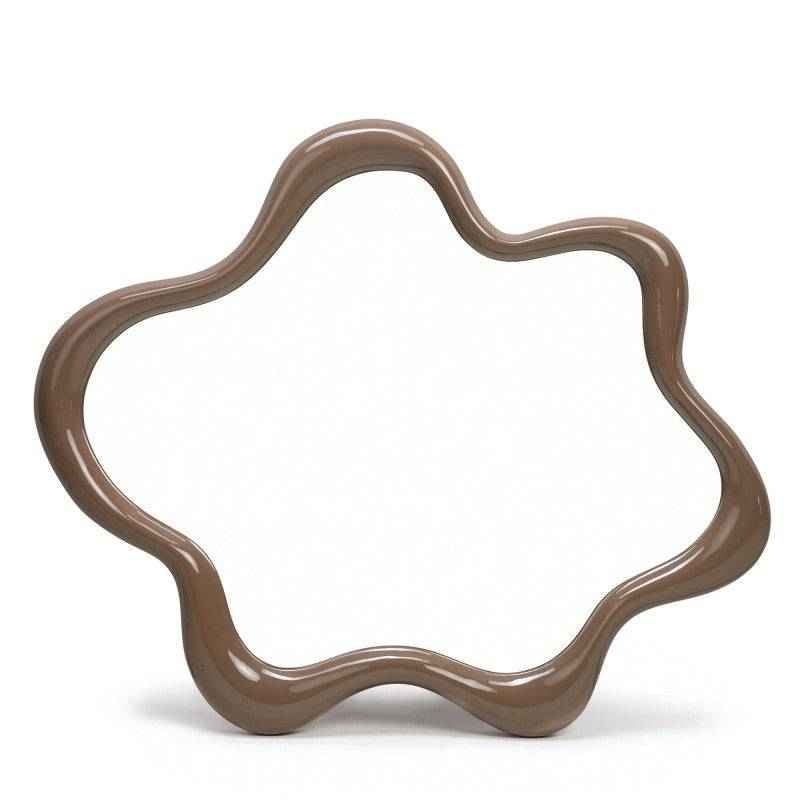 Specchio IZZY sospeso, forma irregolare, marrone chiaro
