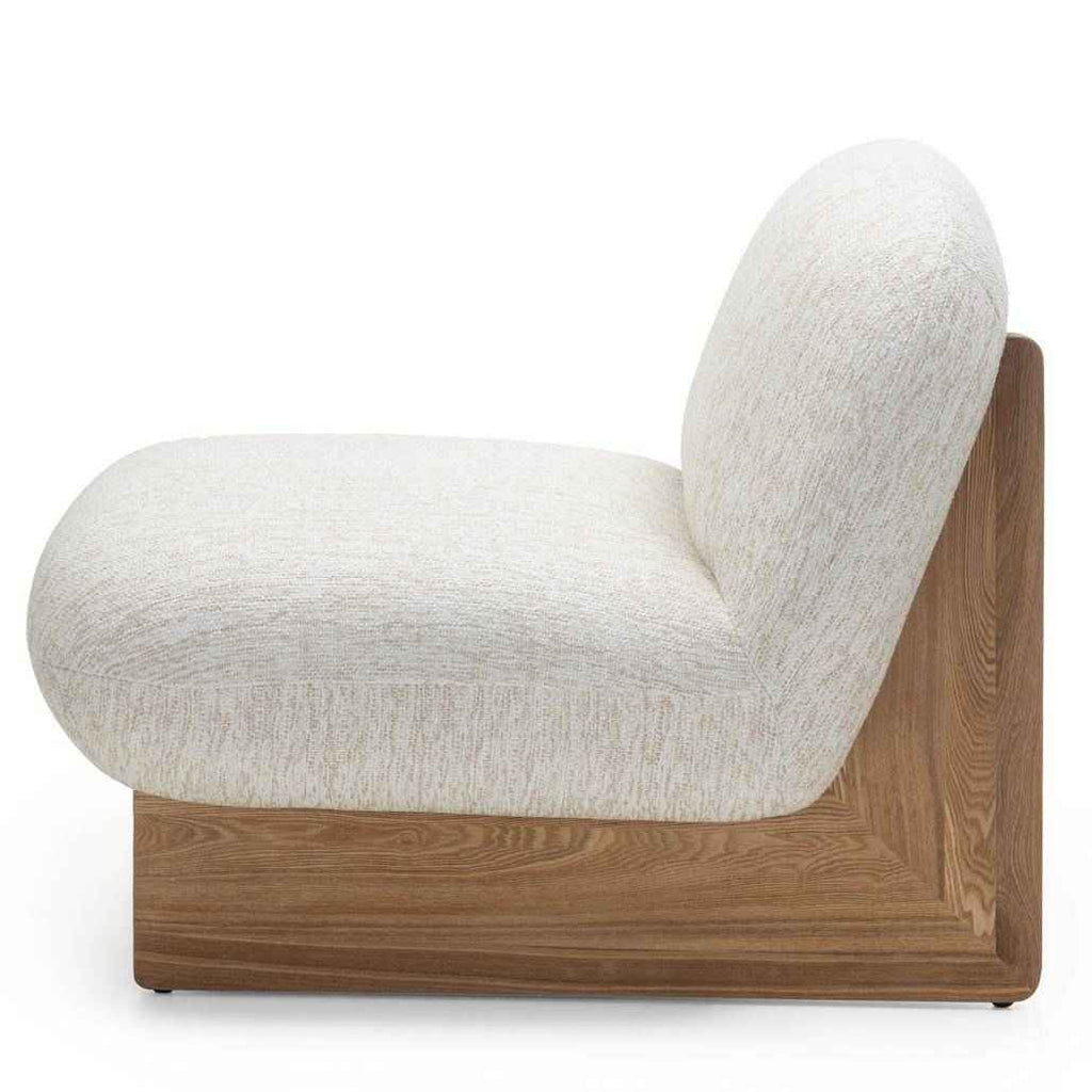 Poltrona lounge MAMET beige forme arrotondate