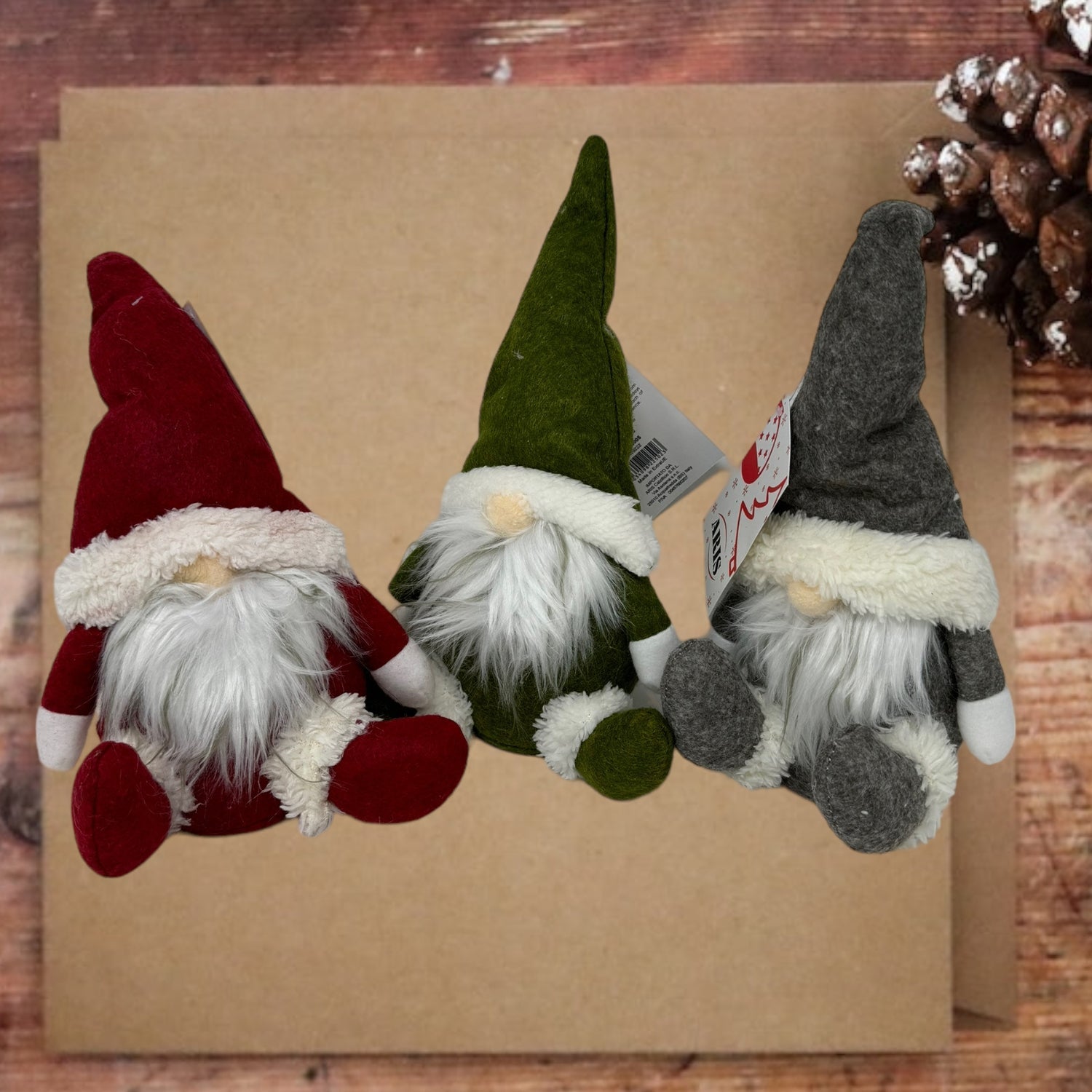 Aris Natale 3 Pezzi Folletti Decorativi Natalizi  Misura Cm. 16x31 Con Base  Art. Nat0005