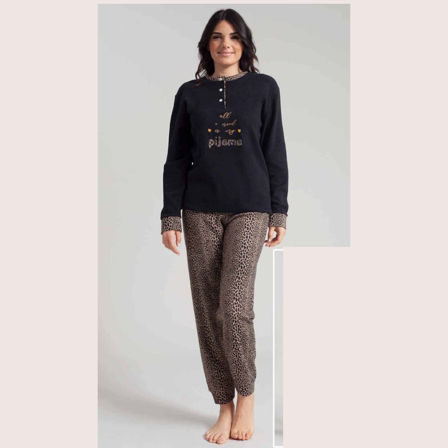 Irge Pigiama Donna Punto Milano Serafino 3 Bottoni Con Ricamo E Pantalone Fantasia  Art. Pmd341
