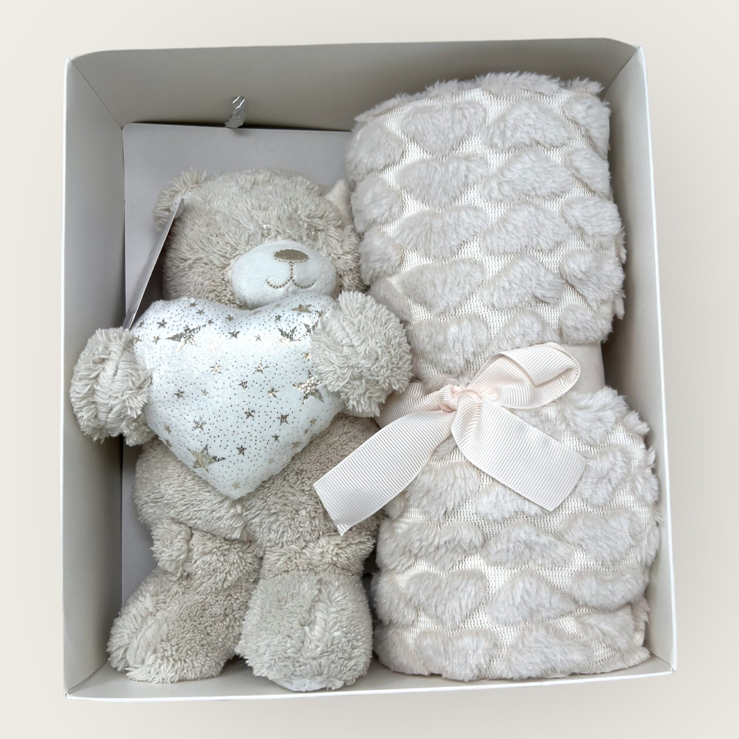 Nazareno Gabrielli Set Regalo Neonato -1 Copertina Culla In Pile + 1 Pupazzo Orsetto-  Art. Ng4771 Cuore