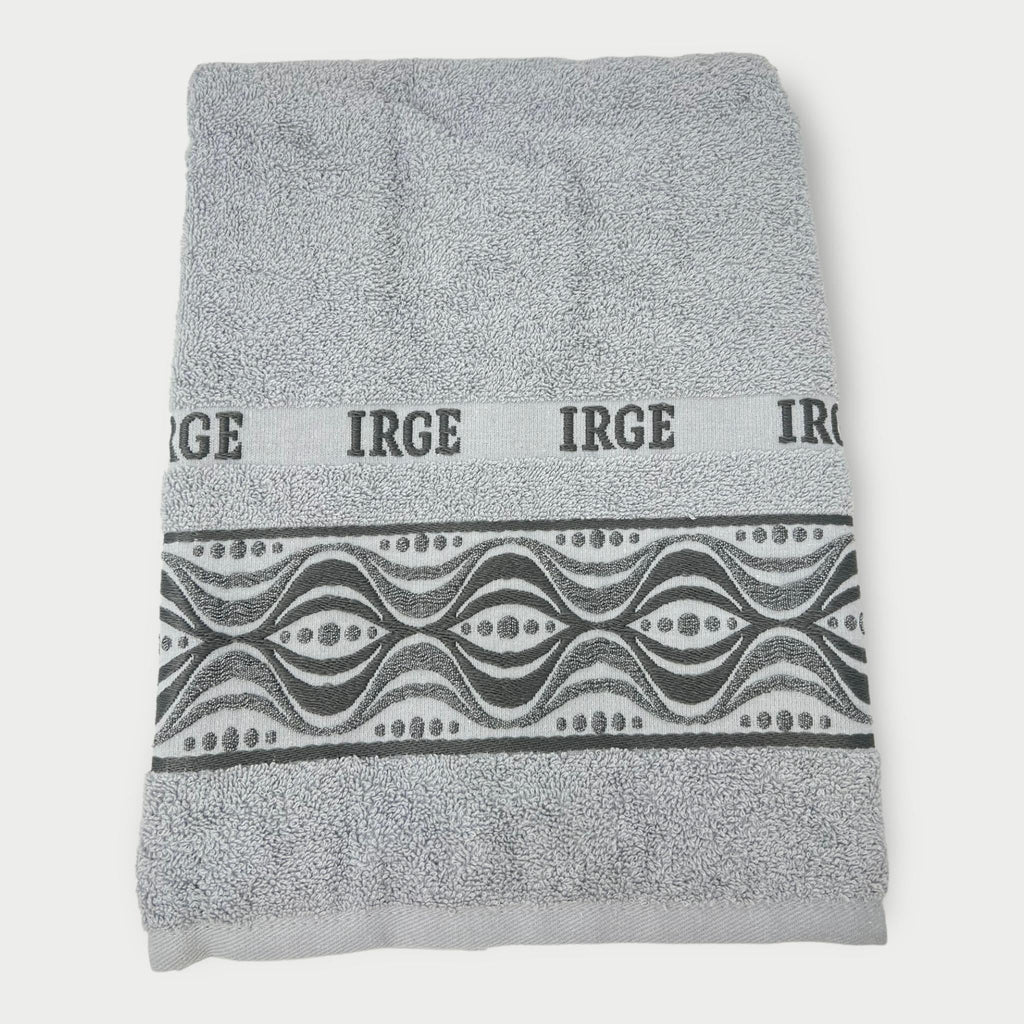 Irge Ospite E Asciugamano Spugna 100% Cotone Con Balza In Tinta Ricamata Art. Adele