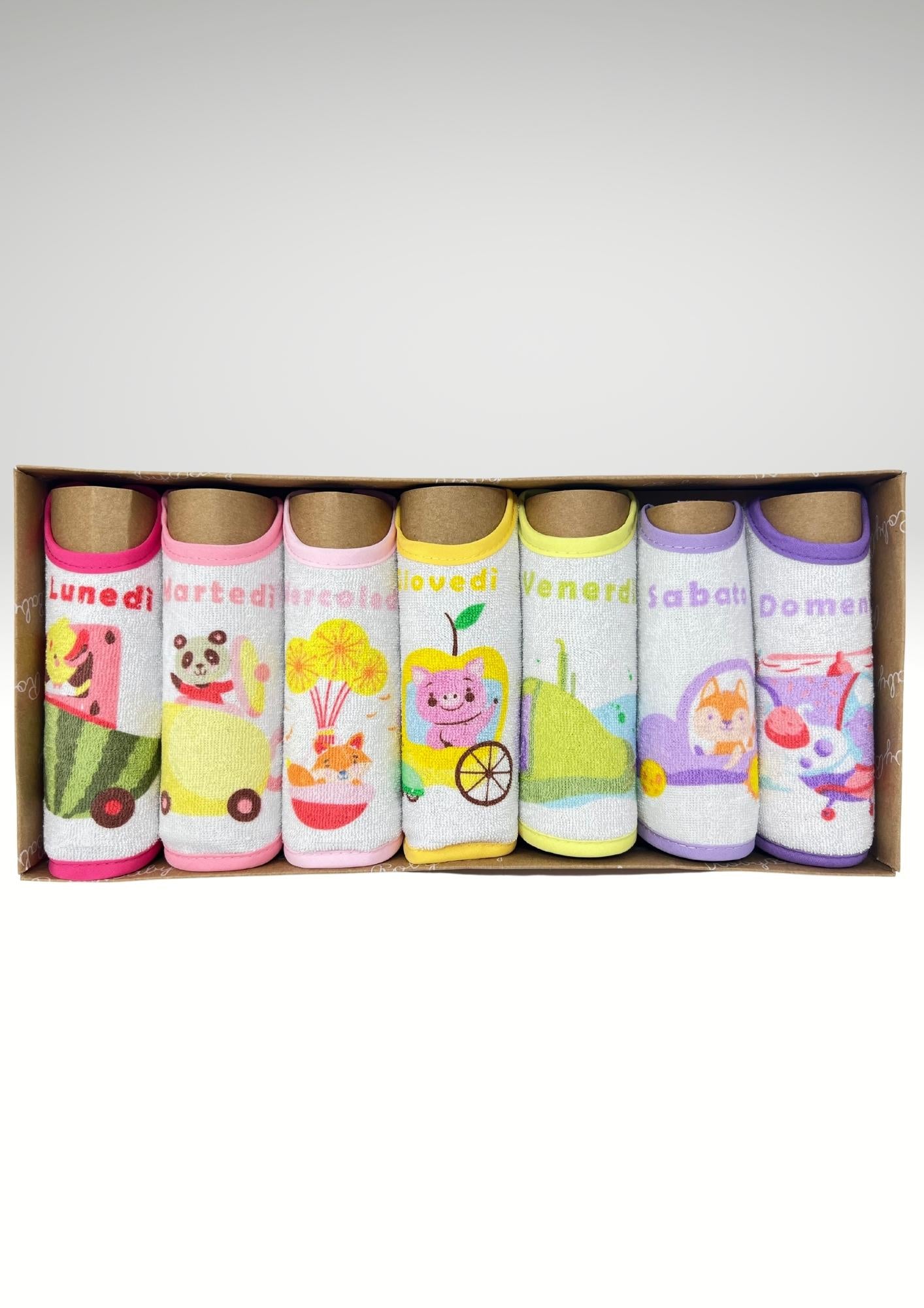 Roby Baby - 7 Pezzi Bavetta Settimana In Spugna Retro Pvc Chiusura/lacci Femminuccia Art. B8009