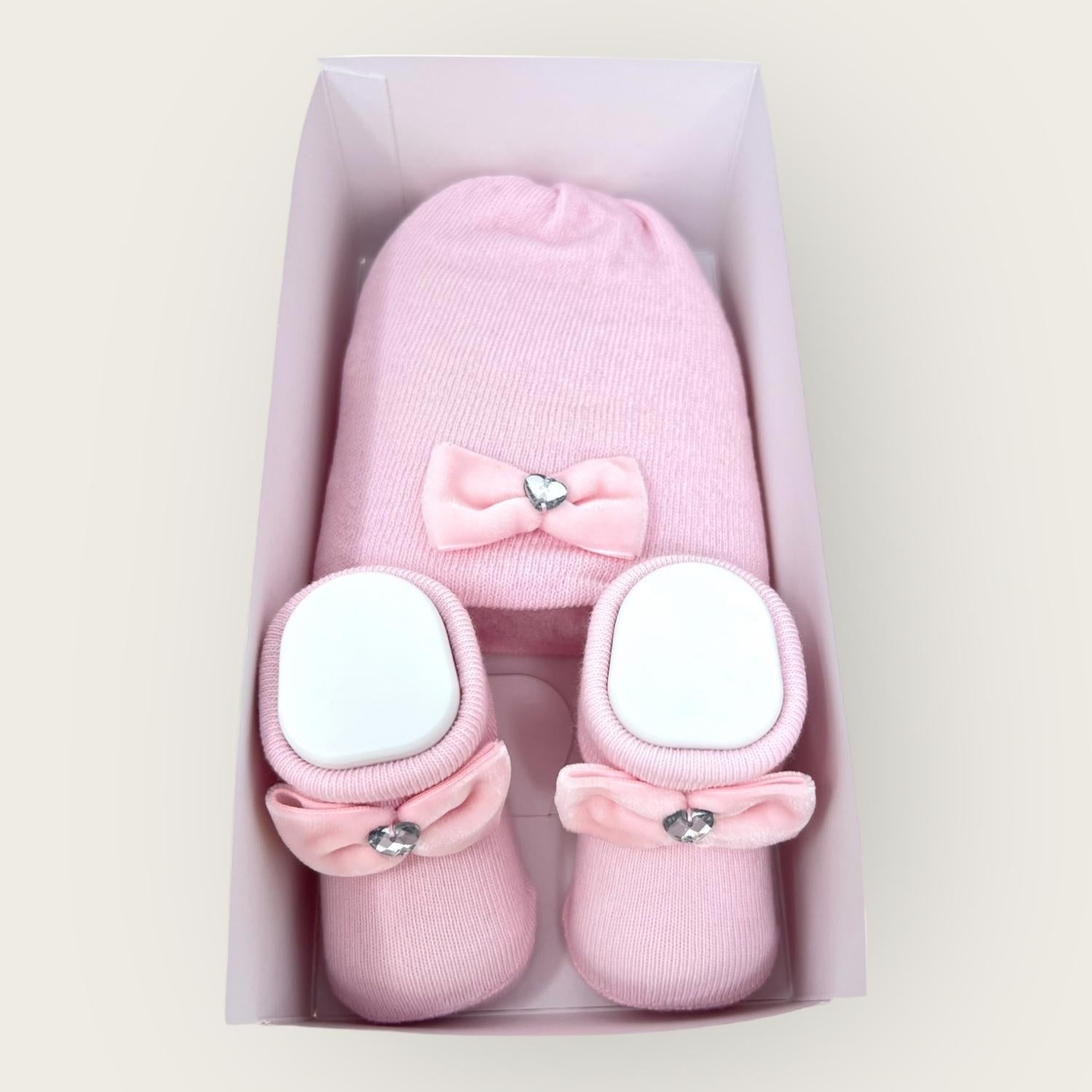 Mafer Baby Set 2 Pezzi Cappello + Calzino Con Applicazione In Cotone  Art.wse8040