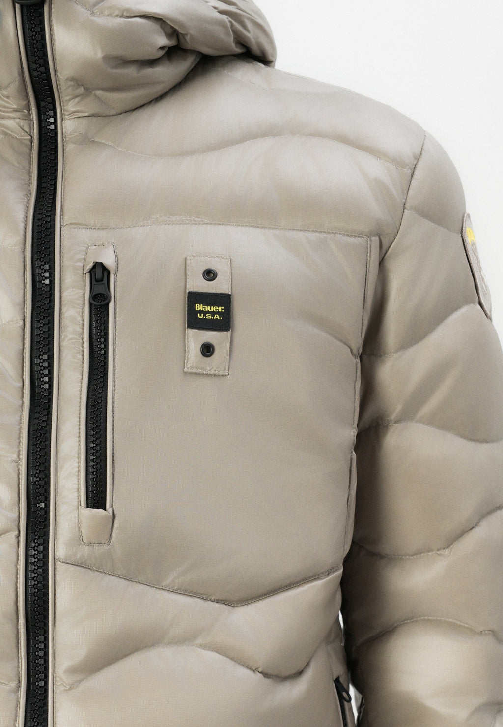 Blauer uomo piumino leggero ad onda  con cappuccio e tasca 26SBLUC03177-006719 915 Beige