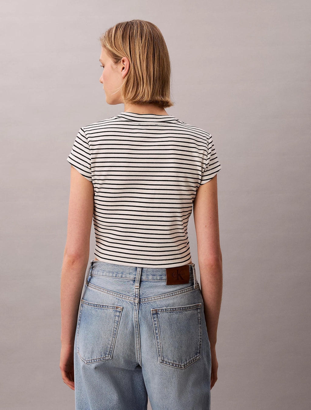 Calvin Klein T-Shirt Donna Costine Righe Slim Fit LV047F833G XDY Nero-Bianco PE26