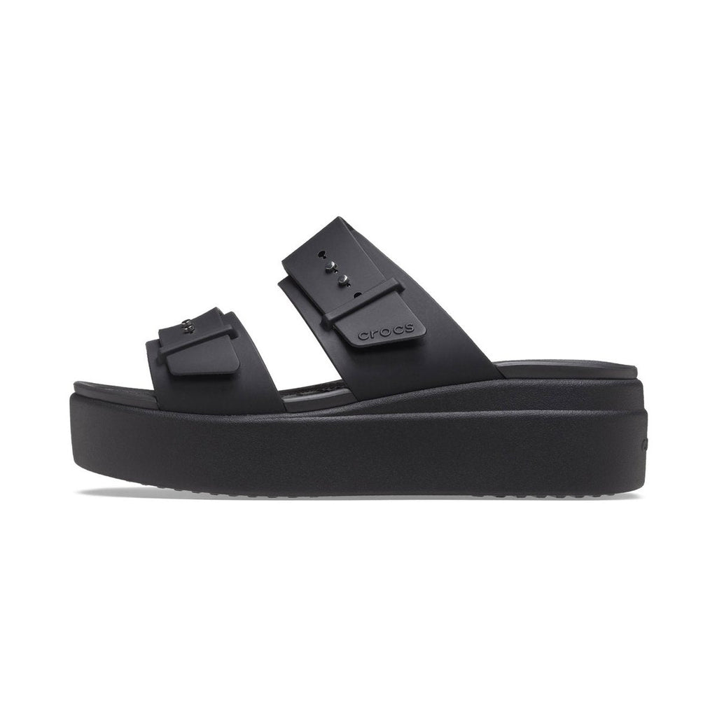 Crocs sandalo da donna con zeppa Brooklyn Buckle Low Wedge 207431-001 nero