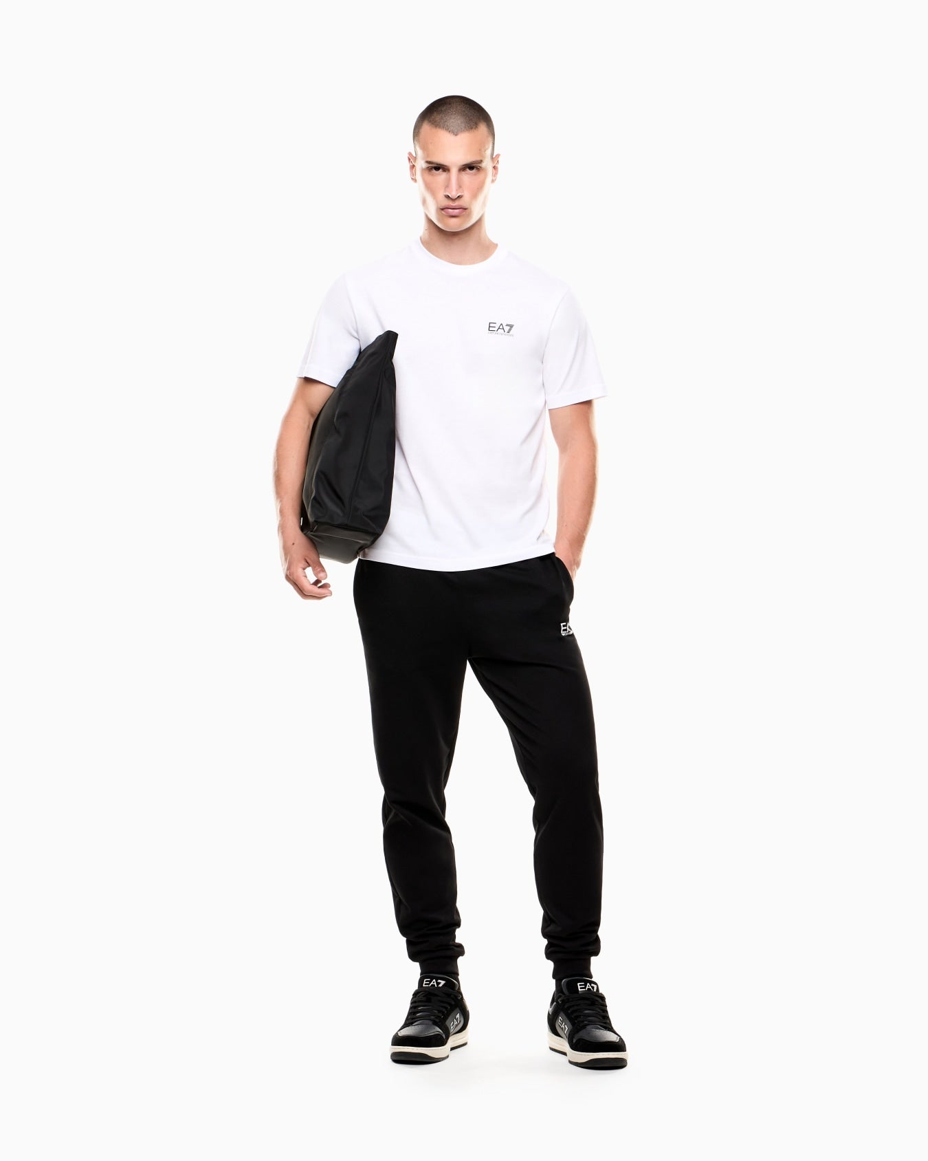 EA7 Emporio Armani T-shirt Logo Series Uomo Bianca 7M000567 AF10375 M0003