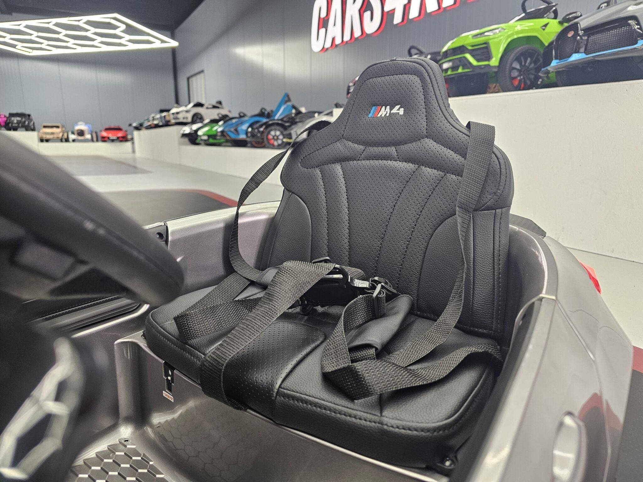 Auto Elettrica per Bambini BMW M4 12 V – Grigio Metallizzato