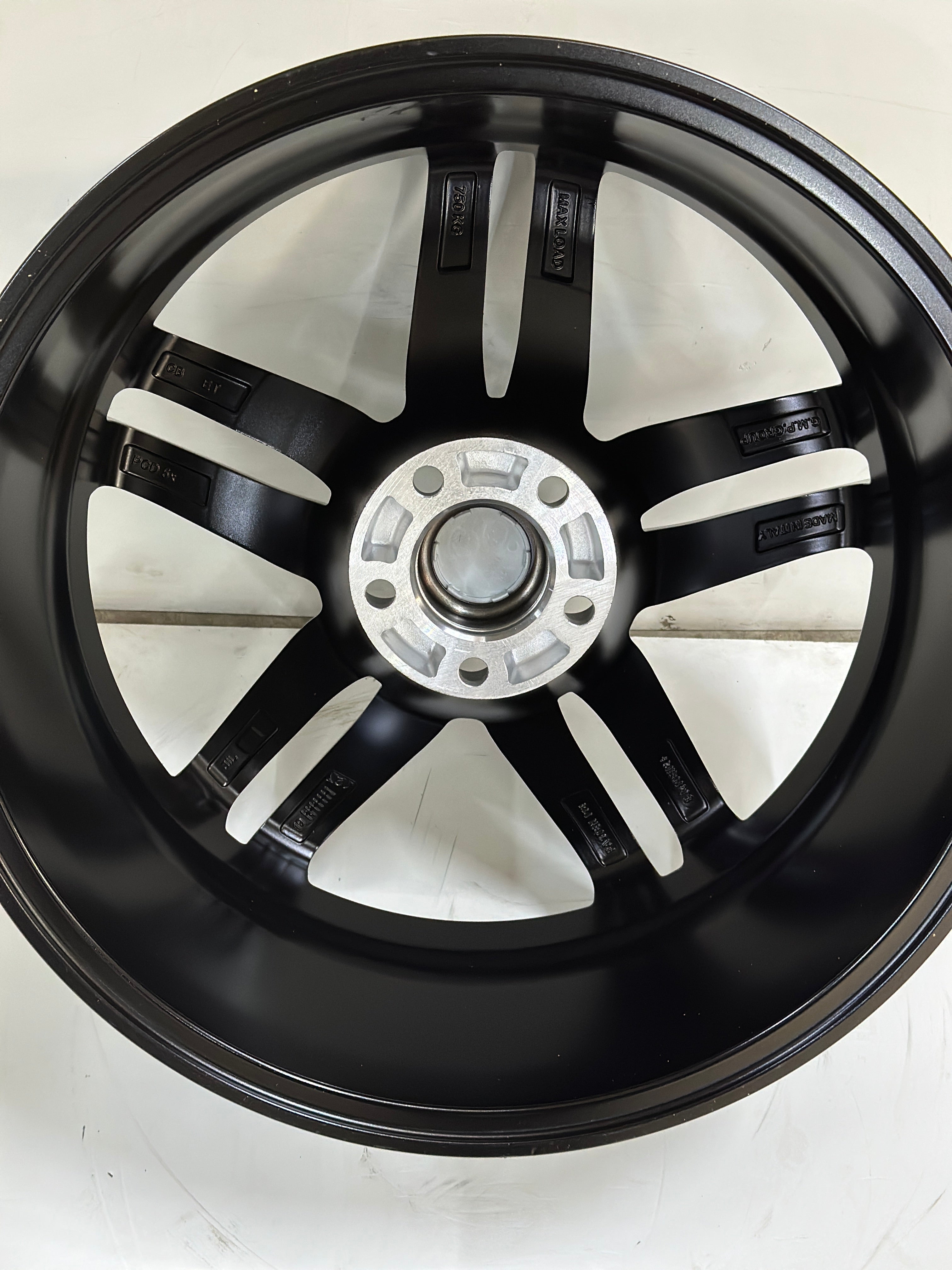 KIT4 Cerchi in Lega 19 Pollici GMP FASTEN Per HYUNDAI I30 IX20 Nexo Santafe Kona