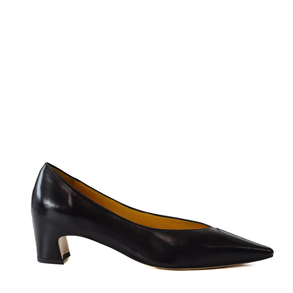 DECOLLETTE VALE NERA