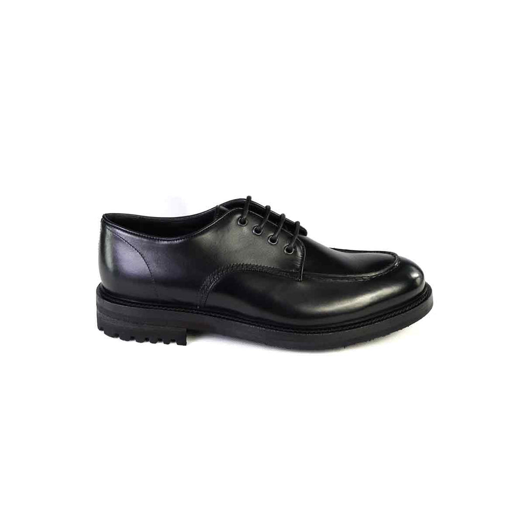 SCARPA LACCI NERA
