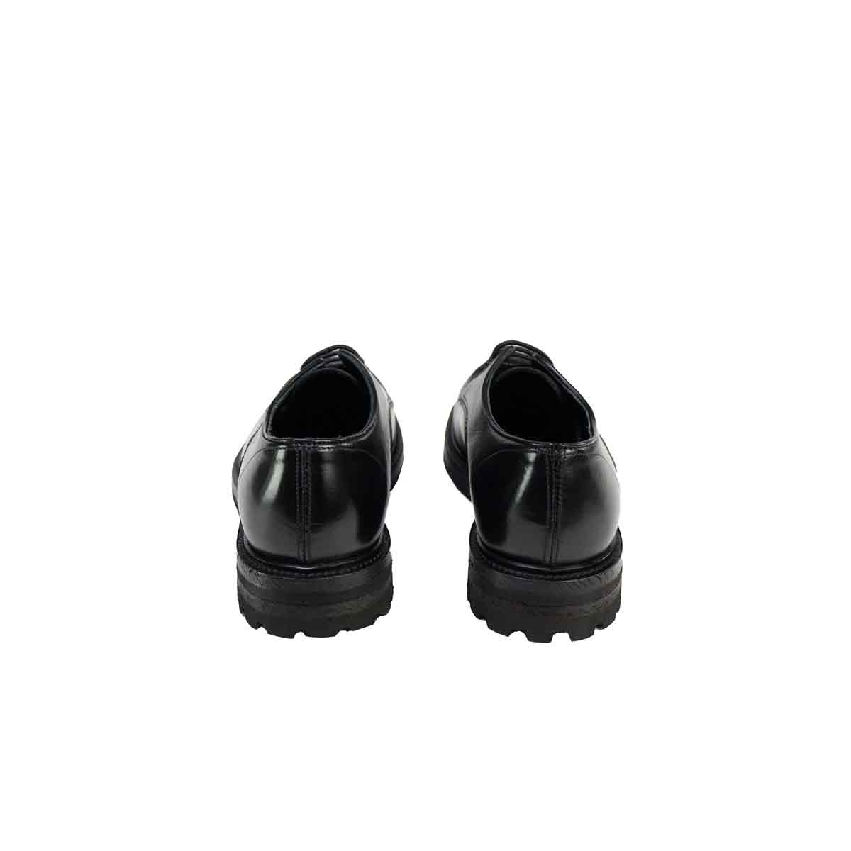 SCARPA LACCI NERA