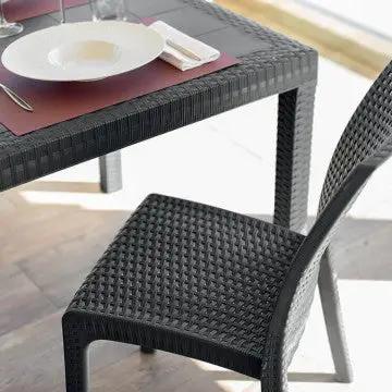 Tavolo Rettangolare Houston con Struttura in Plastica Stile Wicker, 150x90