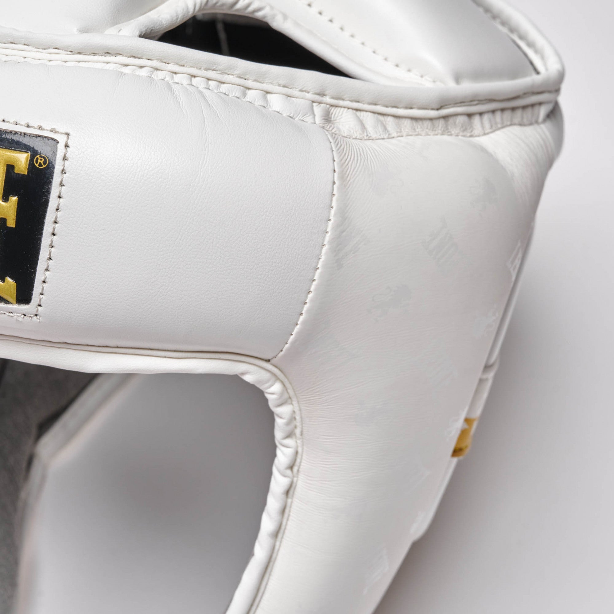 Leone Casco Boxe DNA CS444 Bianco: Protezione Anti-Shock e Stile Elegante