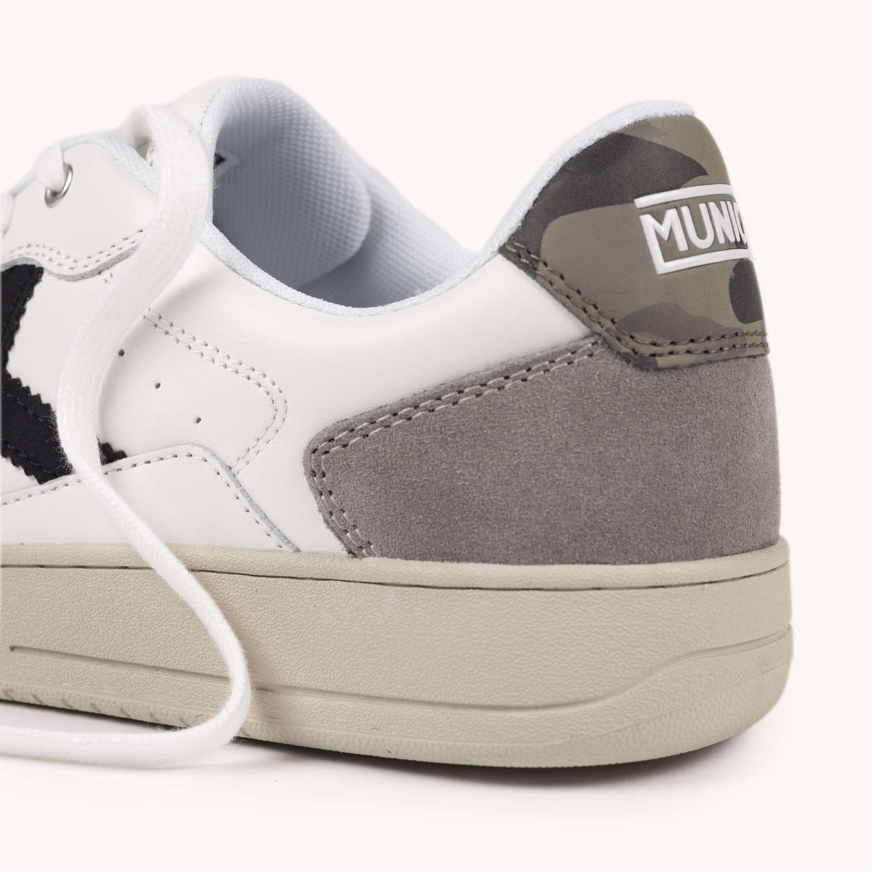 Munich Legit Lifestyle Sneakers Uomo Bianco - 8908116