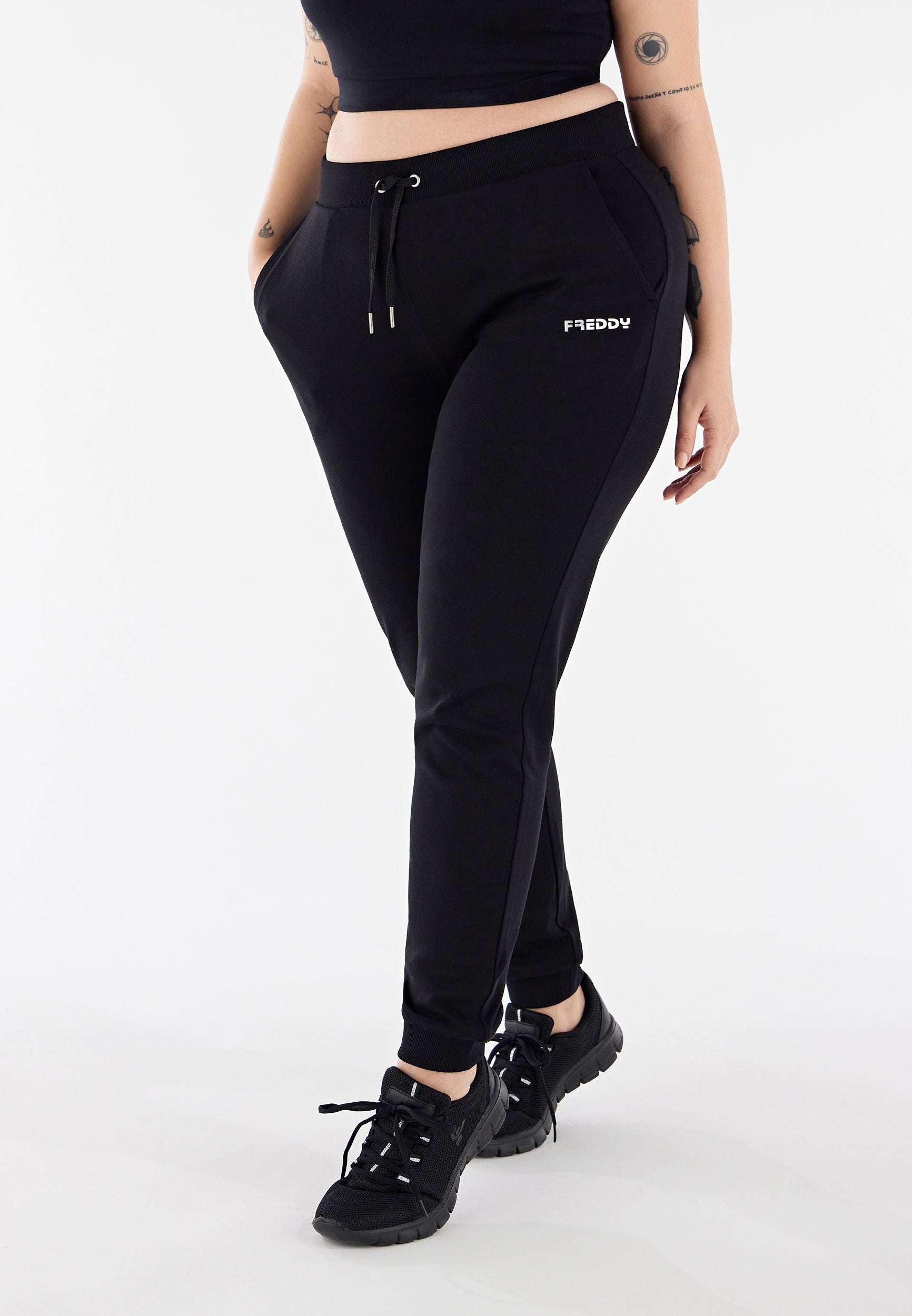 Freddy pantalone sportivo in interlock  con stampa in argento e fondo con polsino S3WBCP8 N black
