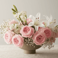 ETEREA DELICATEZZA – Ciotola Lilium con Rose Rosa e Bianche