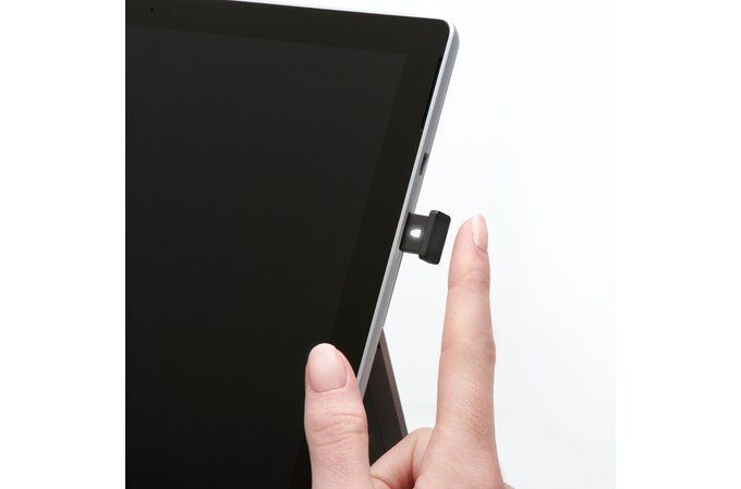 Kensington VeriMarkGuard USB-A Chiavetta di sicurezza Fingerprint-FIDO2,WebAuthn/CTAP2&FIDO U2F-Cross Platform [K64708WW]