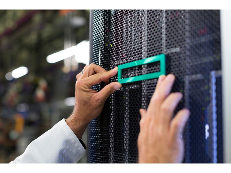 HPE TPM 2.0 Gen10 Kit slot di espansione [864279-B21]