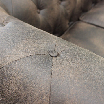 Divano Chesterfield in ecopelle bianca o marrone vintage 2 o 3 posti