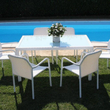 Tavolo da giardino Azore 150 x 90 rettangolare con struttura in metallo e wicker e piano in vetro