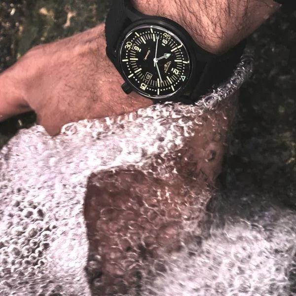 Longines orologio The Longines Legend Diver Watch 42mm nero automatico acciaio finitura PVD nero L3.774.2.50.9